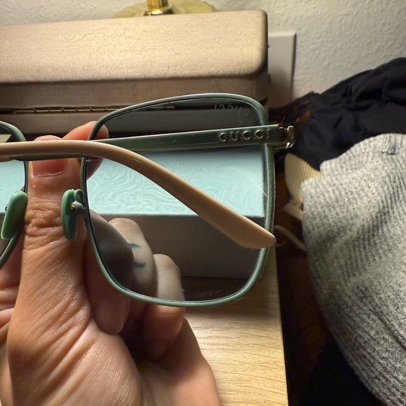 Gucci Mint Green Sunglasses - Picture 3 of 6